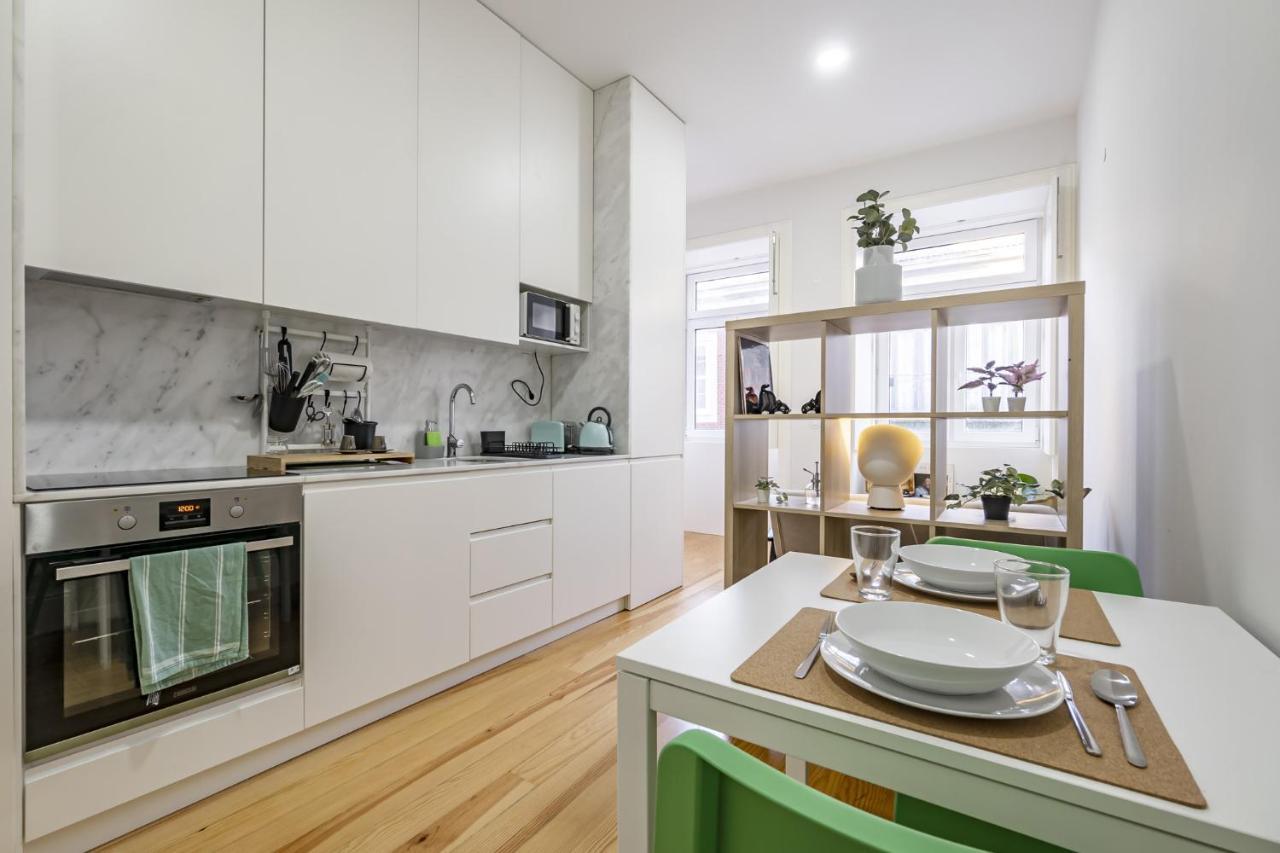 Nomad'S Easy Stay - 1Bed Alegria Emerald OOporto Exteriör bild