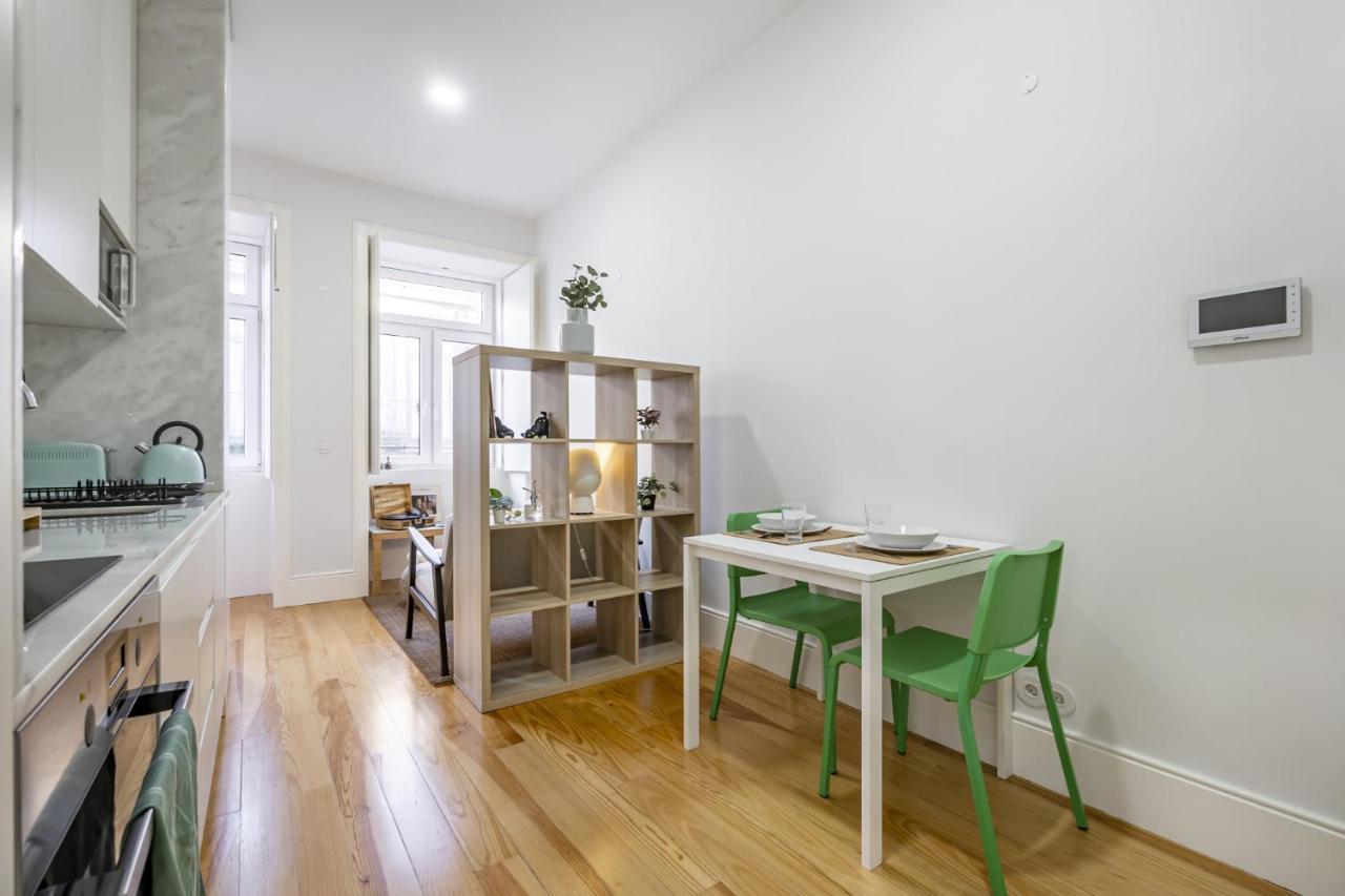 Nomad'S Easy Stay - 1Bed Alegria Emerald OOporto Exteriör bild